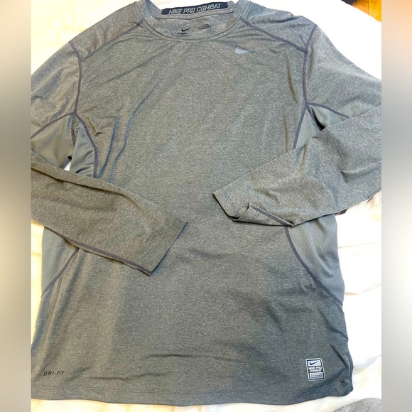 Nike Other - Nike pro combat fitted xl gray